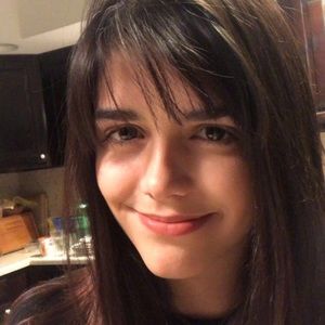 Meet your Posher, Emilie